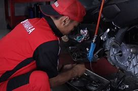 Mekanik Bengkel Motor Adalah